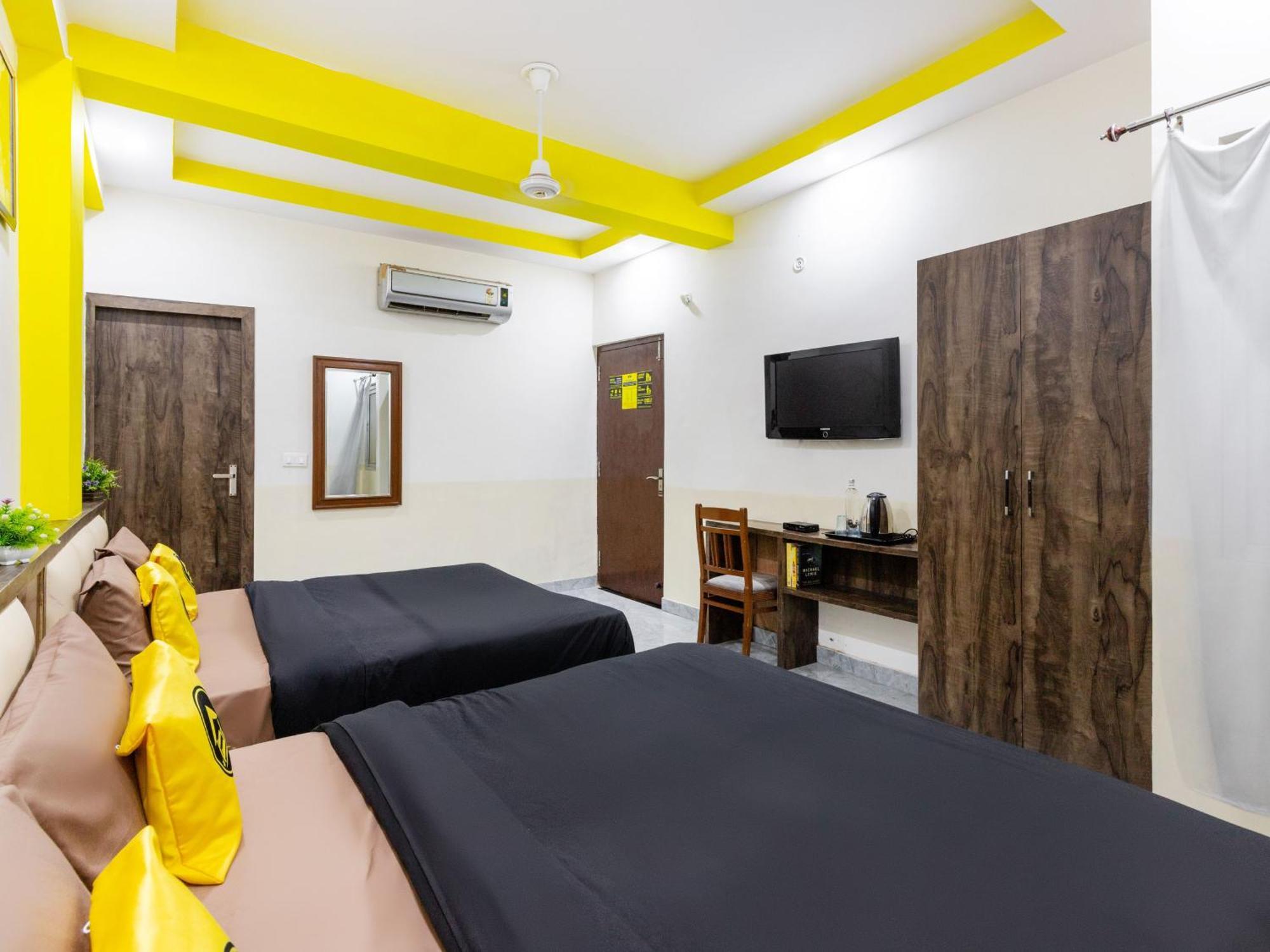 The Hosteller Agra Agra  Rum bild
