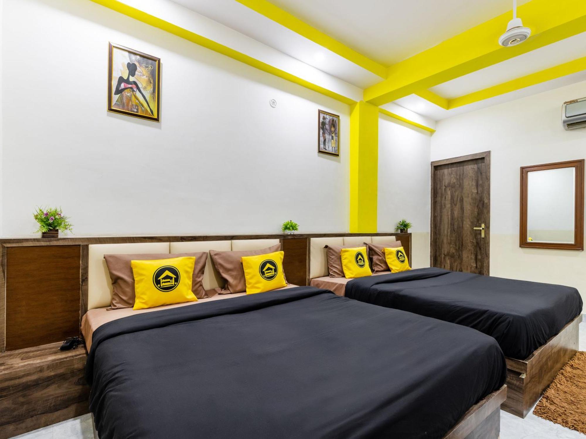 The Hosteller Agra Agra  Rum bild