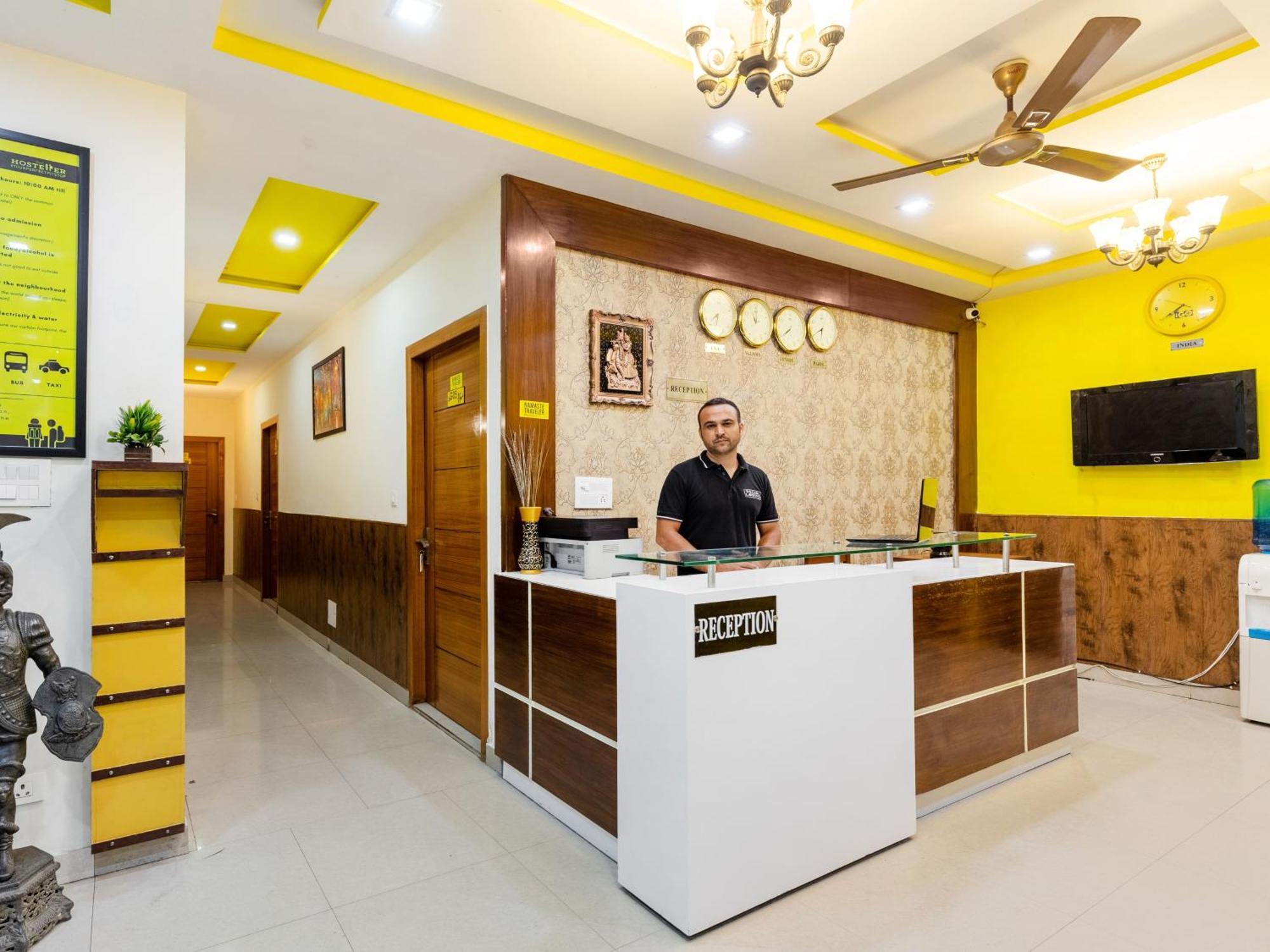 The Hosteller Agra Agra  Exteriör bild